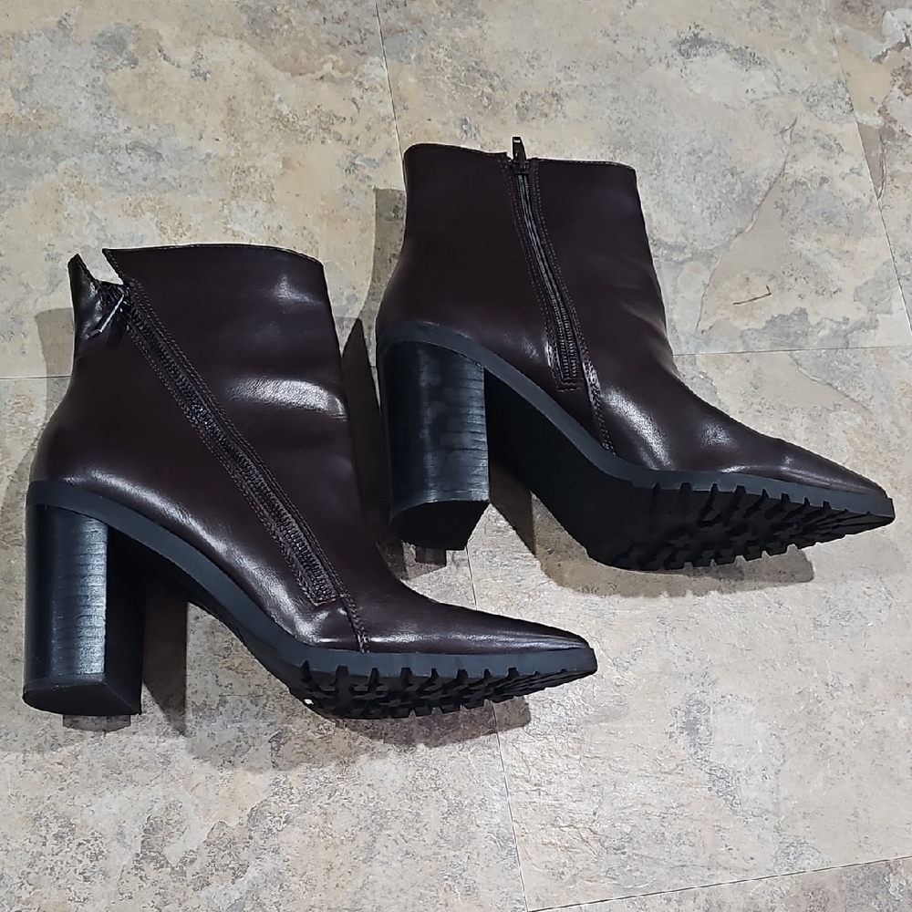 Charles By Charles David Dark Brown Heeled Boots